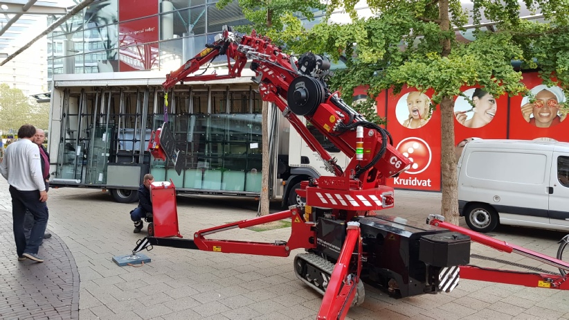 glas hijsen vacuum zuiger winkelcentrum