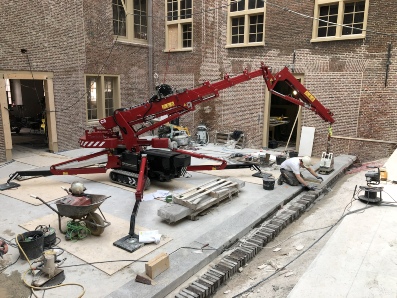 traptreden hijsen hoeflon inpandig