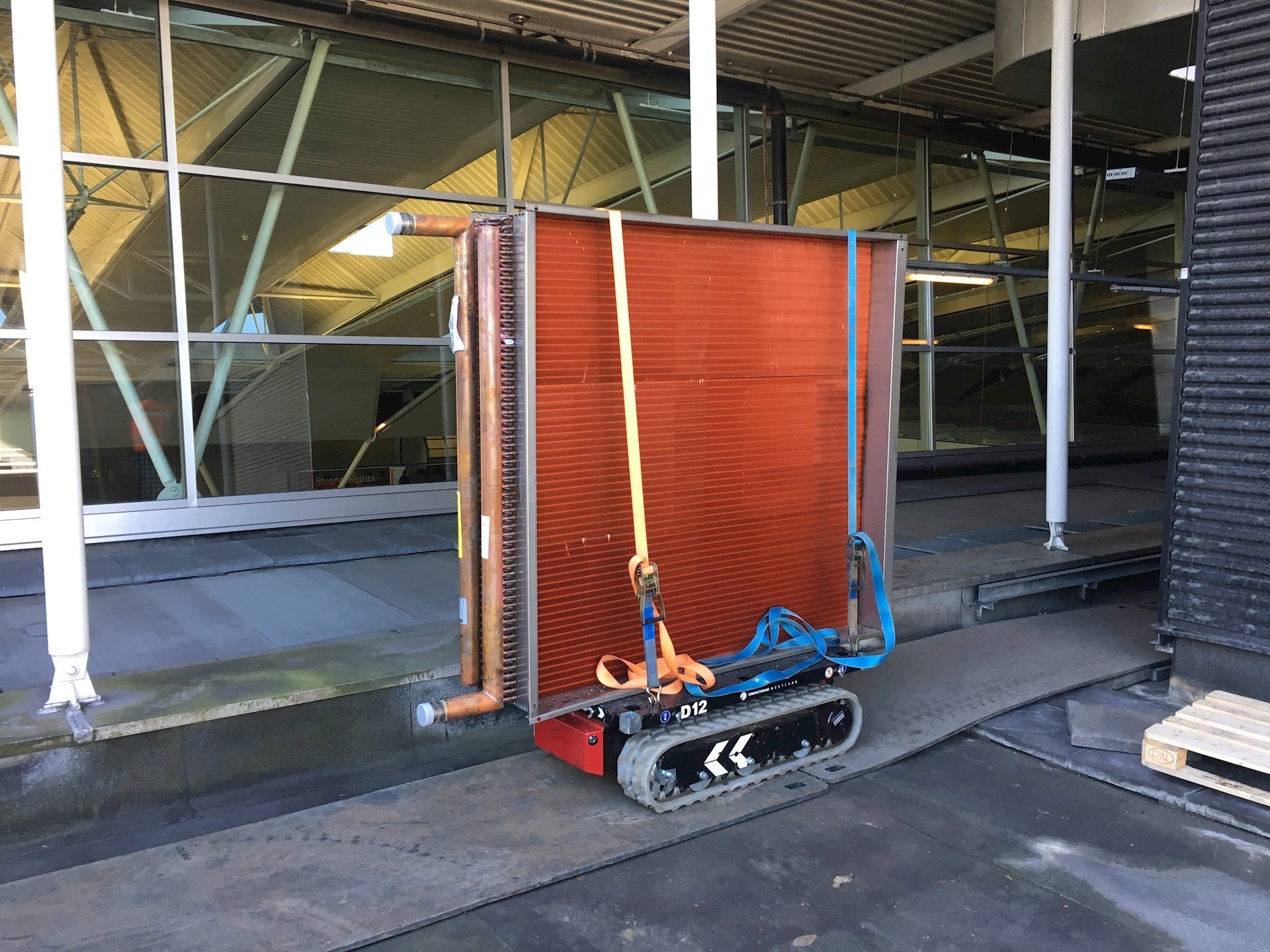hoeflon tc1 tracked carrier