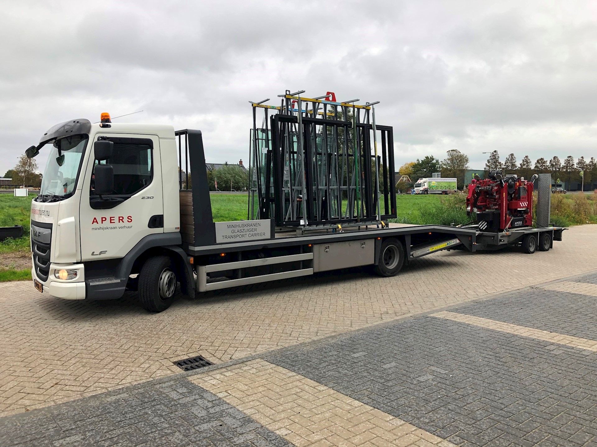 Transport van glas en kozijnen