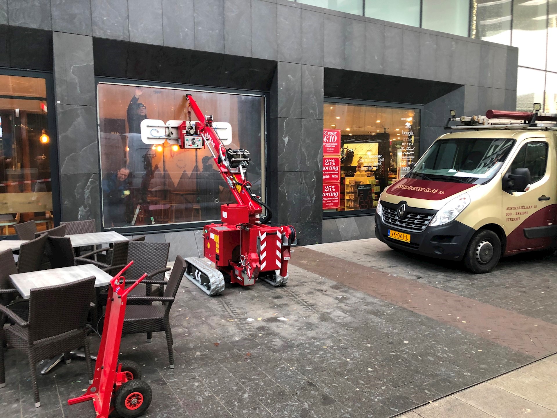 Rijden met glas in de glaszuiger